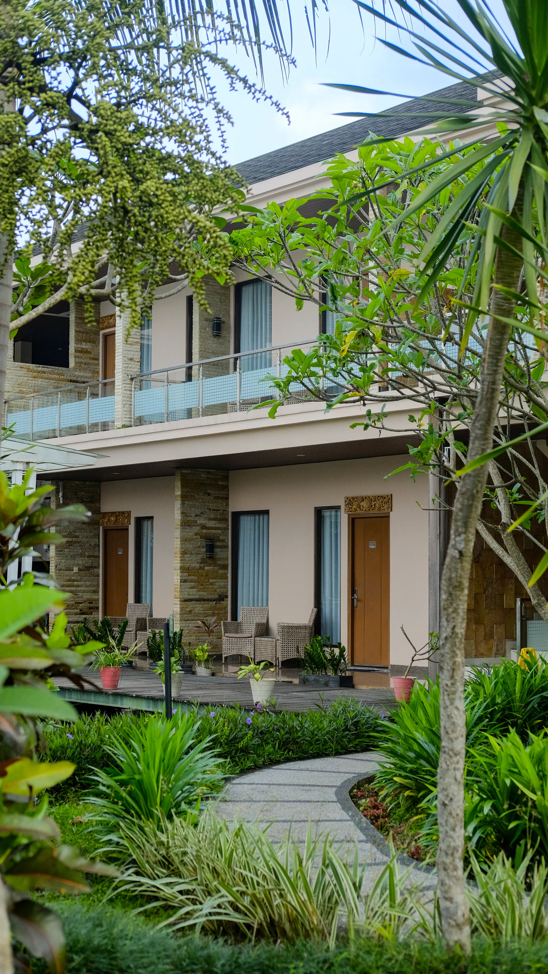 Kamar Bungalow Cigintung — Rancabango Hotel & Resort